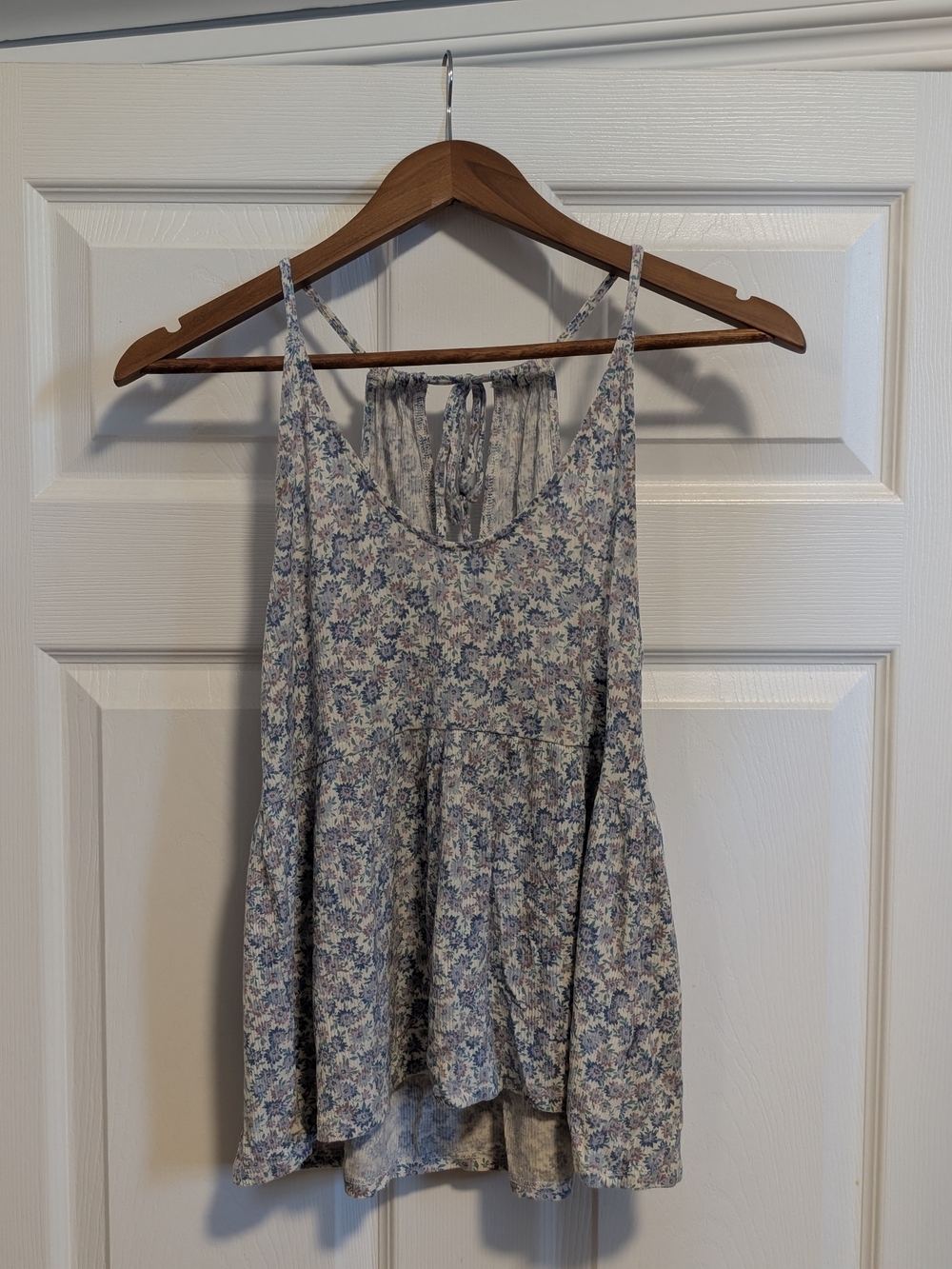Floral Blue White Spaghetti-Strap Women's Tank Top